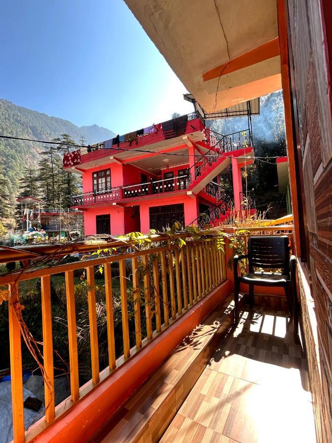 Trinity Homestay Kasol Exterior foto