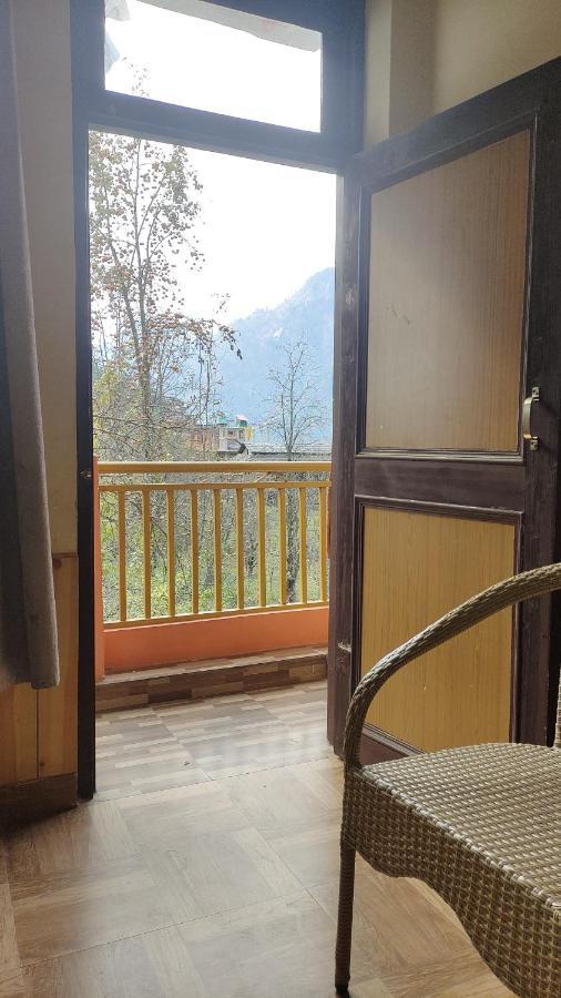 Trinity Homestay Kasol Exterior foto